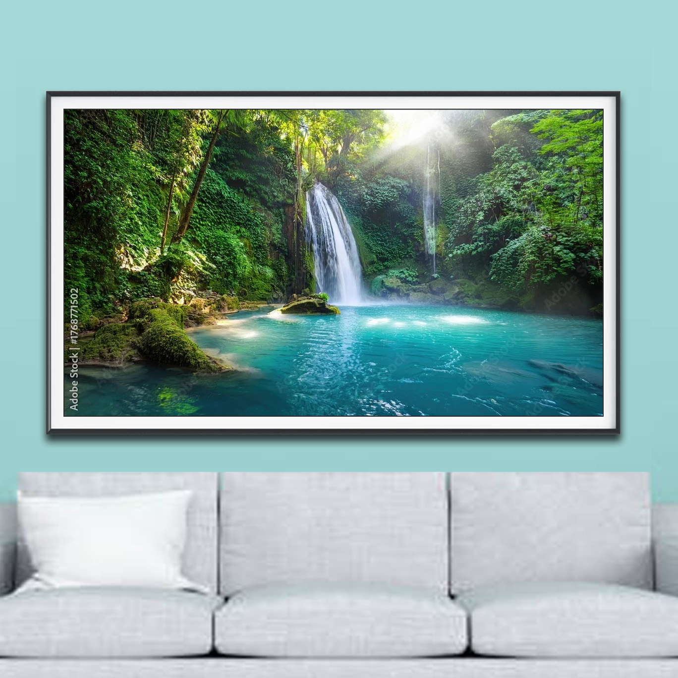 Mẫu tranh treo tường phong cảnh thác nước chảy xuống hồ đẹp, núi non cây xanh và chùm tia nắng mặt trời