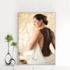 Mẫu tranh spa khổ dọc đẹp hình ảnh nữ người mẫu đắp bùn thảo mộc dưỡng da trên lưng