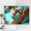Mẫu tranh spa đẹp hình ảnh khuôn mặt cô gái đắp kem dưỡng da màu xanh