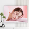 Mẫu tranh spa đẹp hình ảnh cô gái có làn da đẹp hồng hào