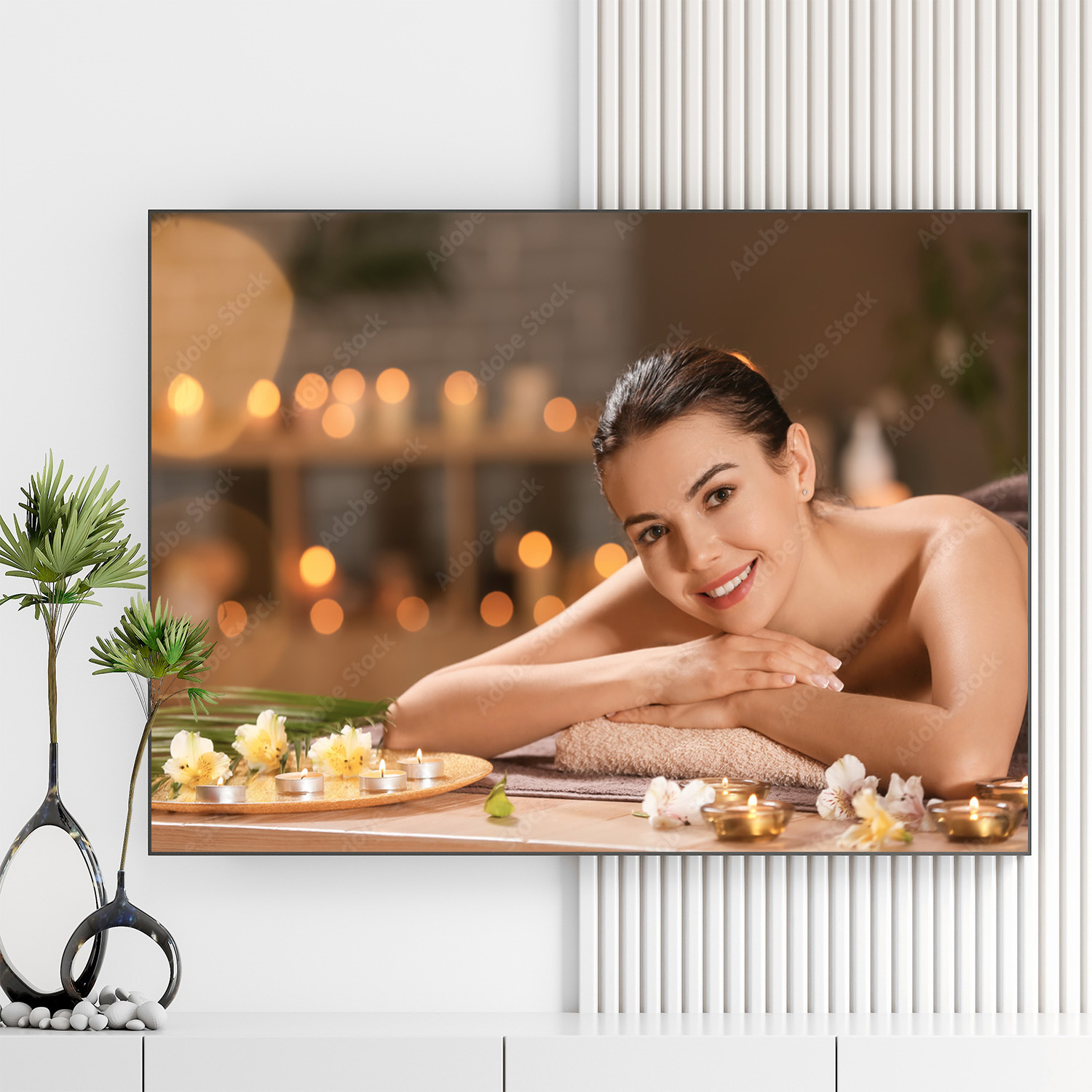 Mẫu tranh spa hình ảnh cô gái đẹp nằm thư giãn bên hoa và nến thơm