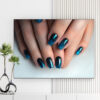 Mẫu tranh Spa & Nail đẹp hình ảnh những ngón tay sơn móng màu xanh đẹp