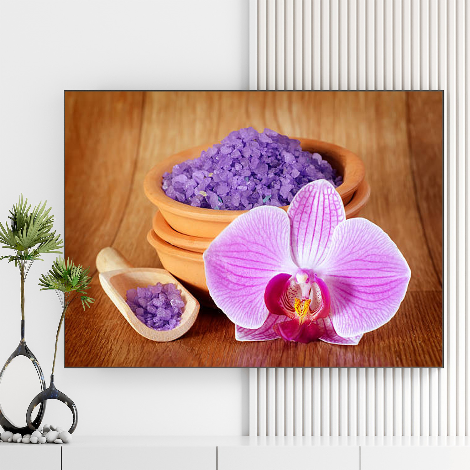 Mẫu tranh spa thiên nhiên đẹp hình ảnh hoa lan và muối khoáng màu tím