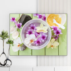 Mẫu tranh spa thiên nhiên đẹp hình ảnh chậu nước, hoa lan, muối khoáng