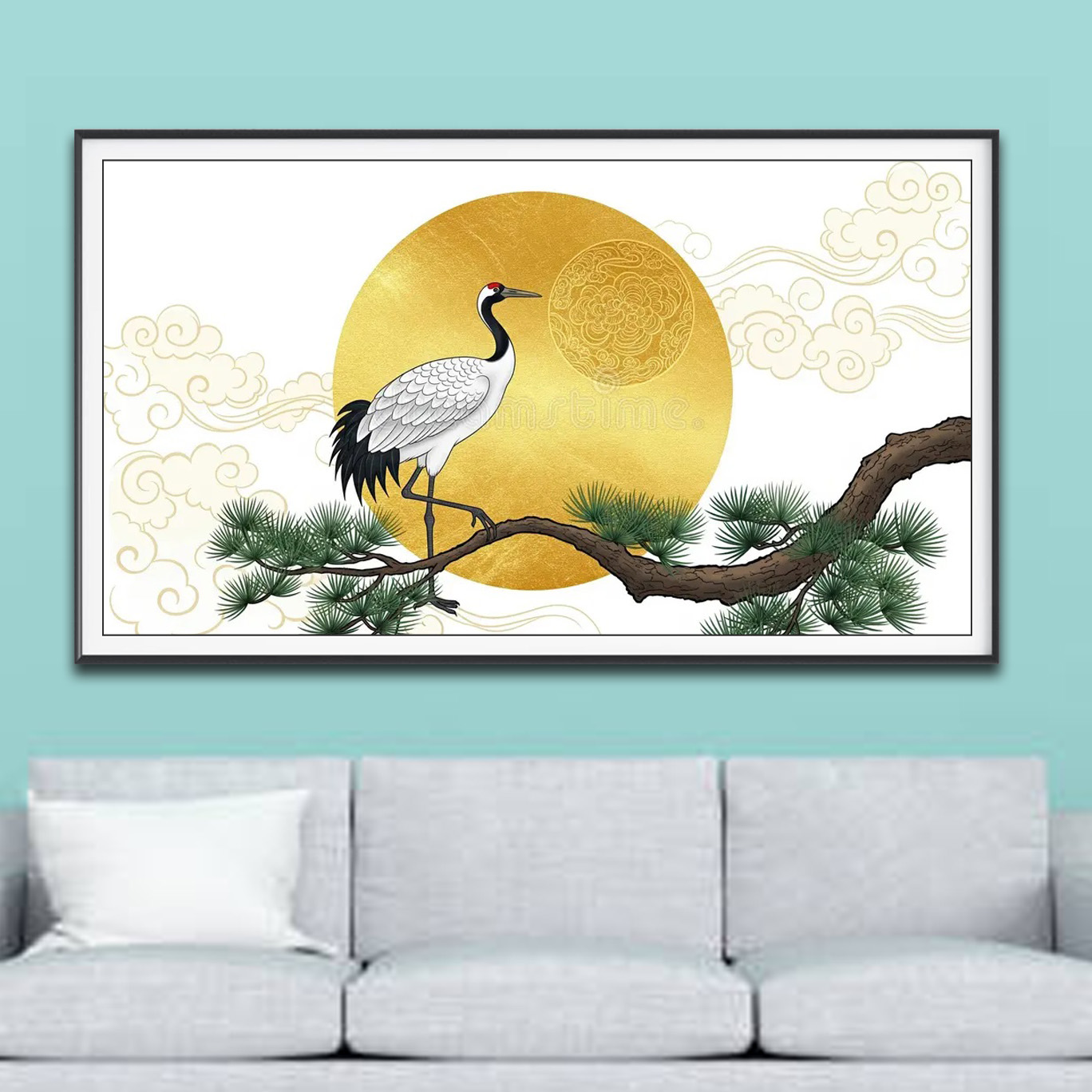 Mẫu tranh treo tường vẽ con chim hạc đậu trên cành cây tùng và mặt trời vàng tròn